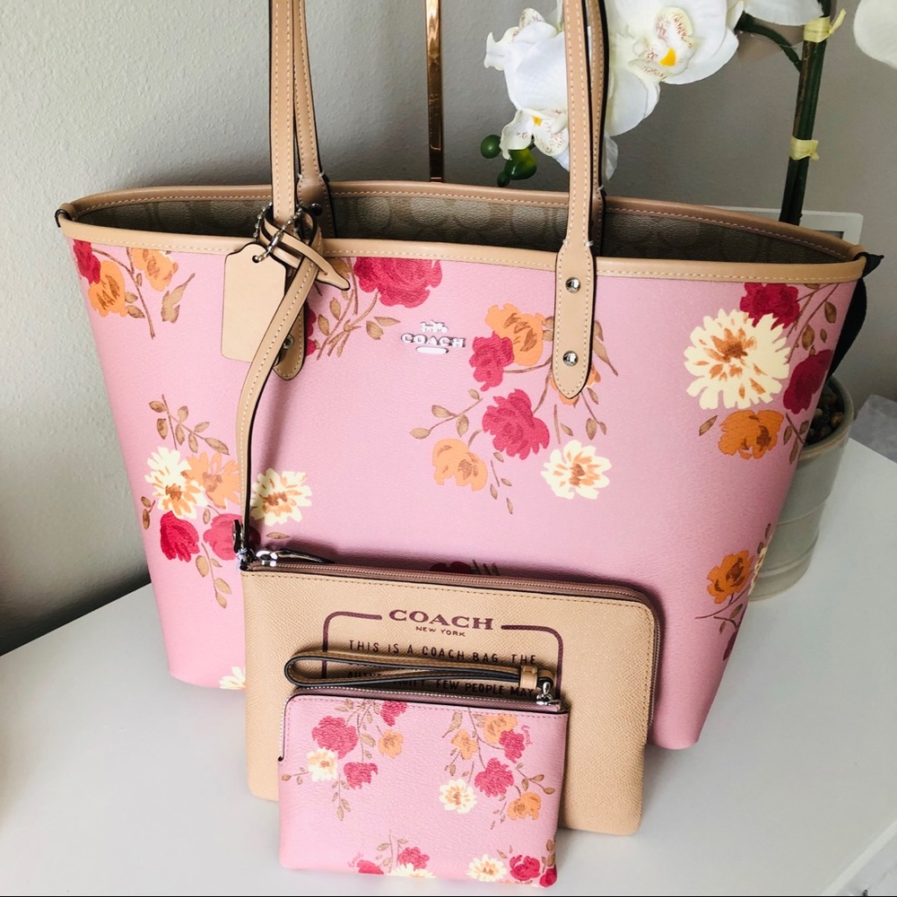 SOLD ! Coach Painted Peony floral Tote 3 PC SET - Picture 2 of 7